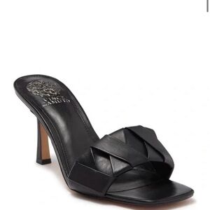 Vince Camuto Endonta